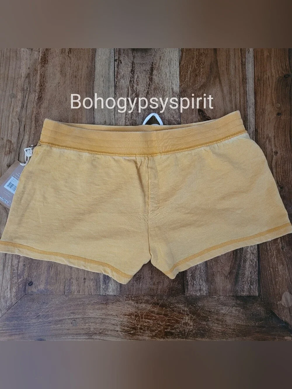PJ Salvage Vintage Feels Embroidered Flower Shorts. NWT, Medium